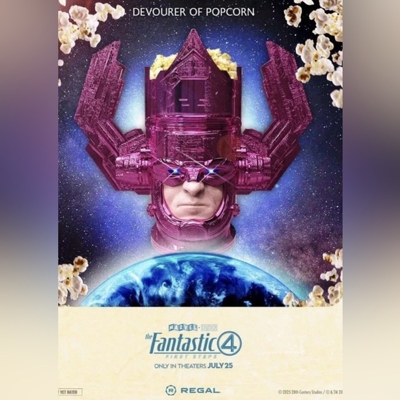The Fantastic Four - Limited Edition Giant Galactus Popcorn Bucket w/ Lights - Picture 7 of 15